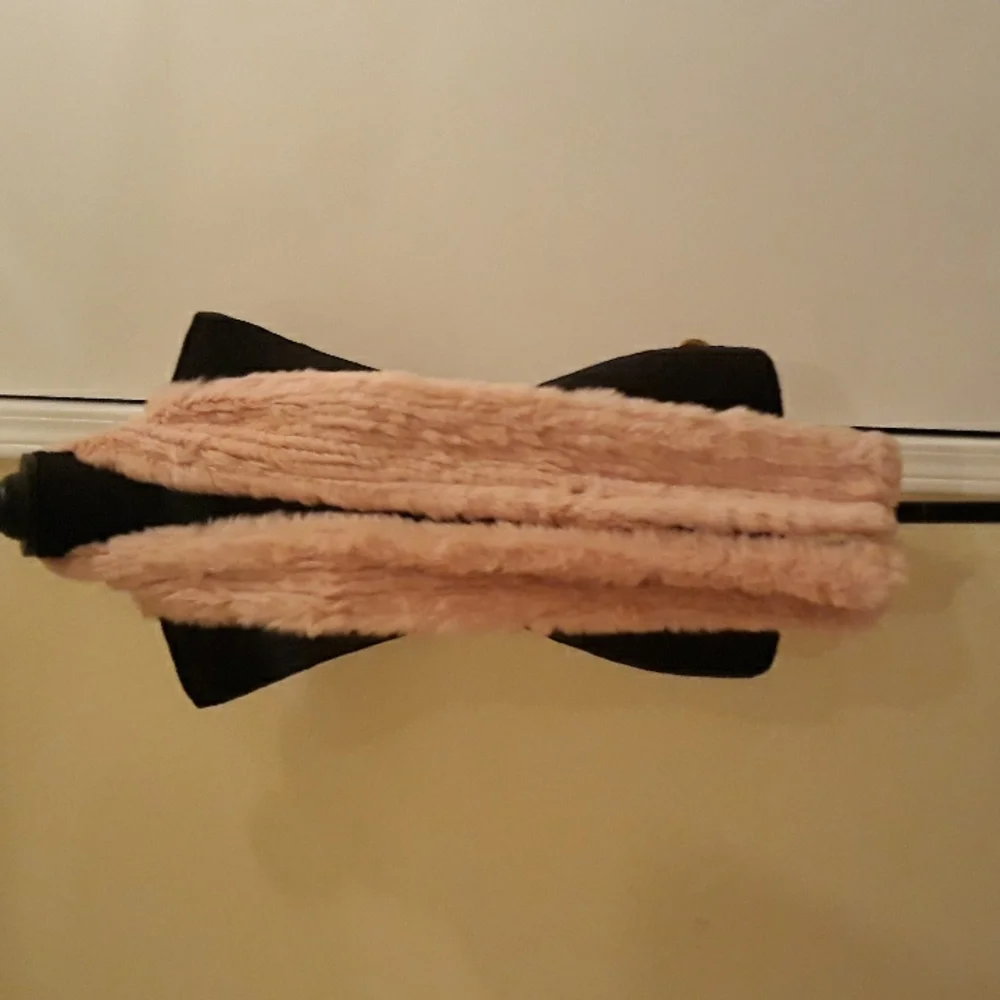 💗🐇Pink Rabbit Fur Jacket/Coat Scarf. 68" Long. O/S - Picture 2 of 2